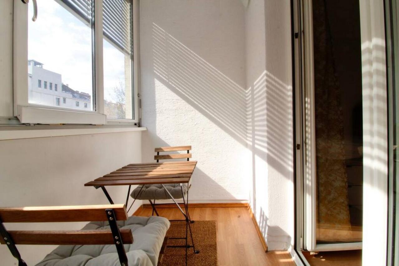 Engerth Moderne Mit Ruhiger Lage Und Balkon Apartamento *