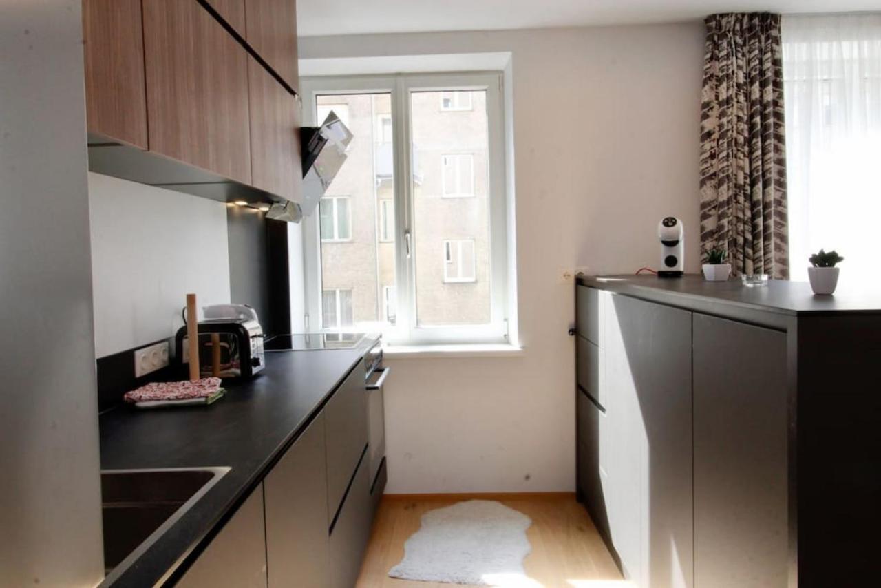 Engerth Moderne Mit Ruhiger Lage Und Balkon Wenen