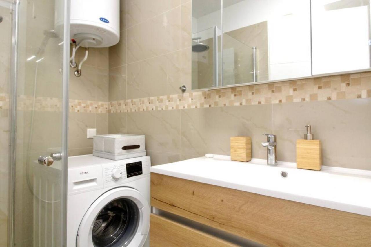 Engerth Moderne Mit Ruhiger Lage Und Balkon Appartement *